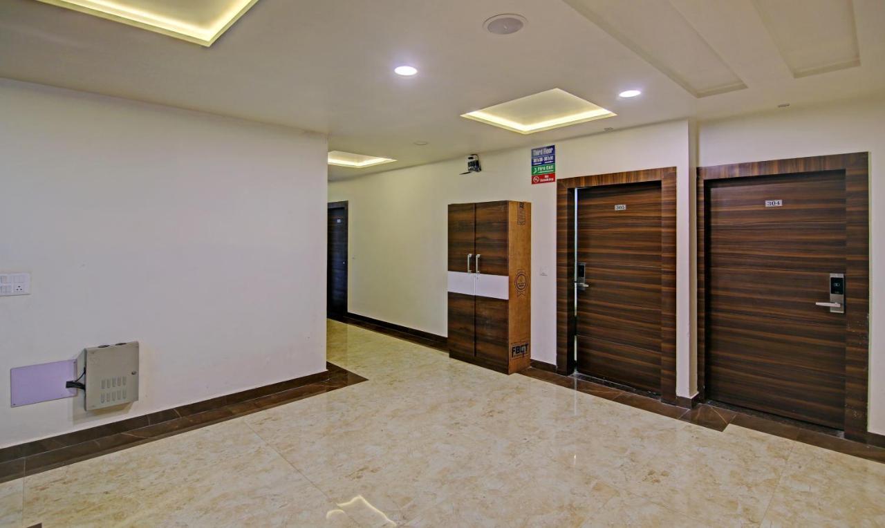 Treebo S G Grand Hotel Agra  Exterior photo